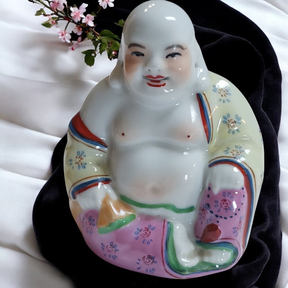Vintage 1970 Hand-Painted Laughing Buddha Figurine – Porcelain, Feng Shui